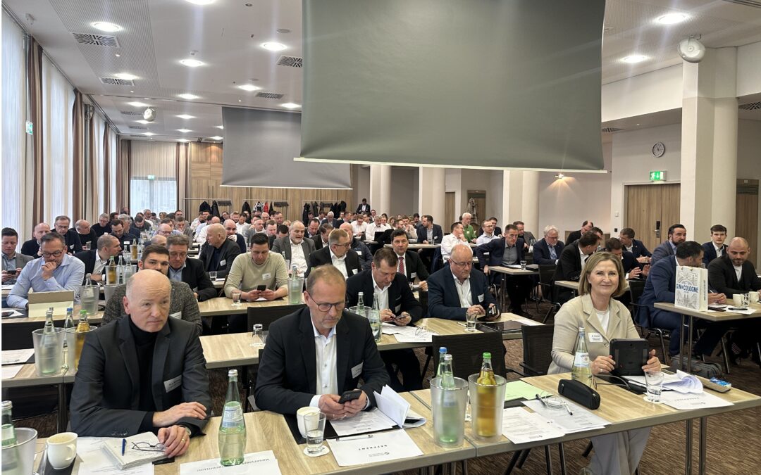 Erfolgreiches Symposium „Werkzeugkasten zum profitablen Wachstum in degressiven Märkten“ von Huesch & Partner und BV GFGH 2024